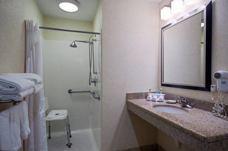 Holiday Inn Express & Suites Salamanca, An Ihg Hotel Extérieur photo