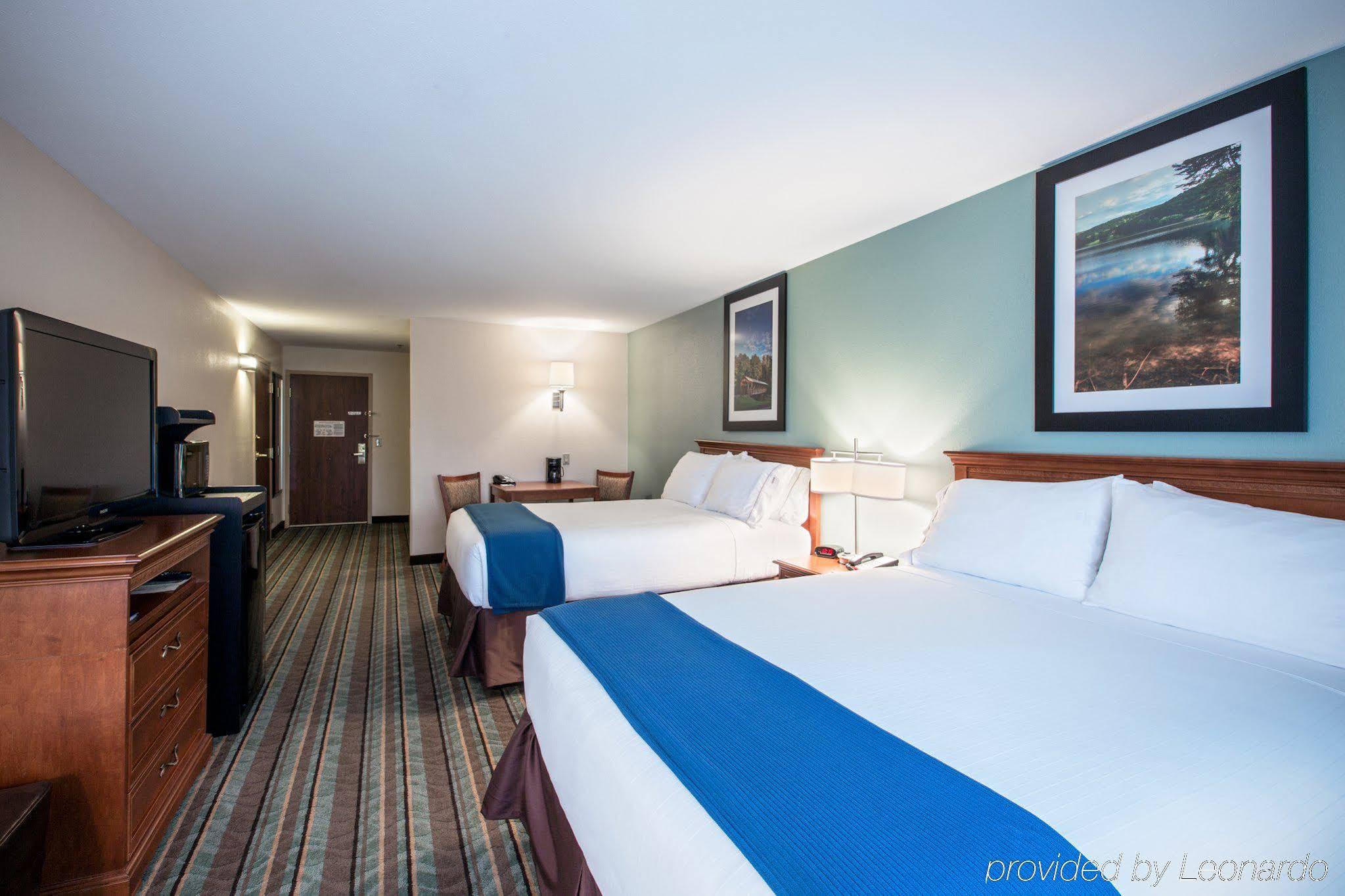 Holiday Inn Express & Suites Salamanca, An Ihg Hotel Extérieur photo