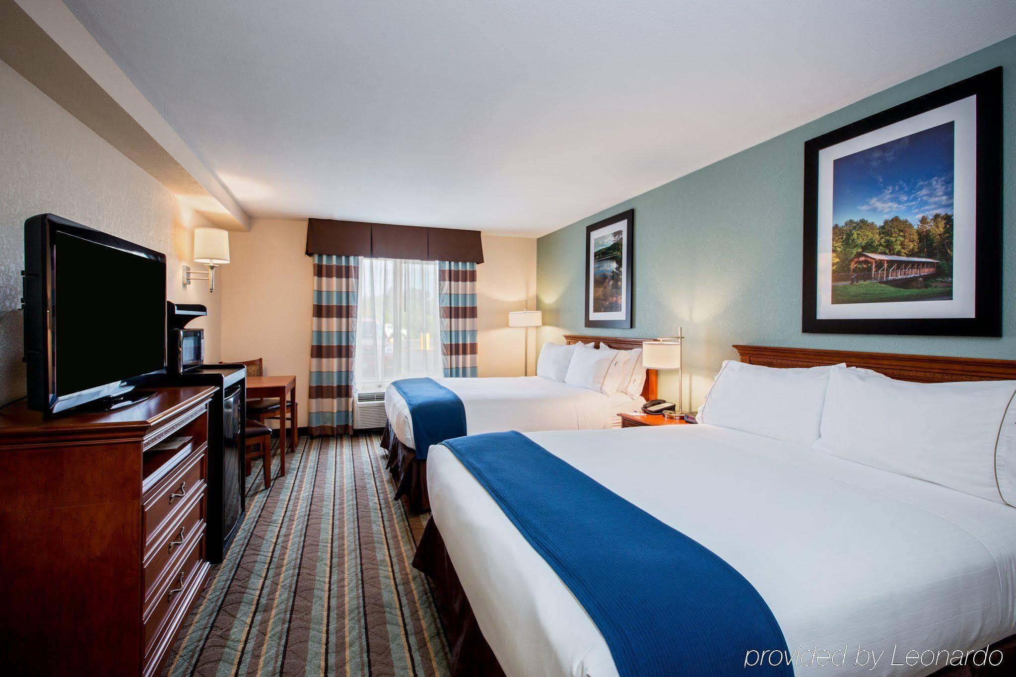 Holiday Inn Express & Suites Salamanca, An Ihg Hotel Extérieur photo